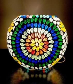 Ring-pattern globe lamp